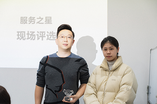 服务之星罗习球.png 服务之星罗习球.png